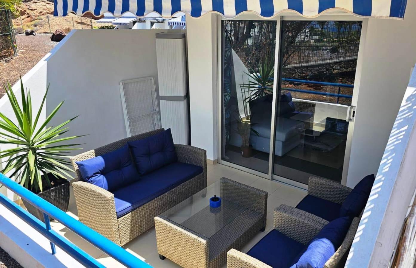 Blue Bay Paradise - Beach Front Apartment With Sea View Playa Paraiso  Exteriér fotografie